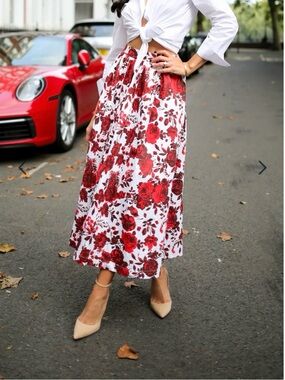 Everyone Loves The Weekend Kensington Red and White Flowy Skirt